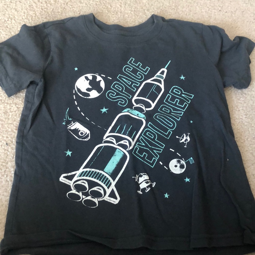 graphic t shirt